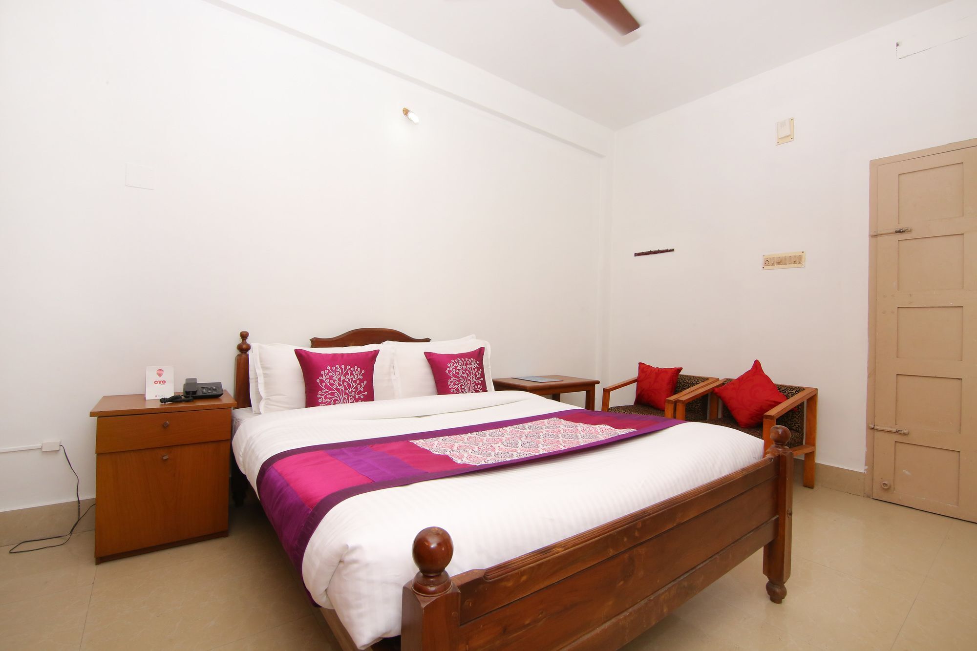 Oyo 6712 Hotel Malabar House Коччи Экстерьер фото